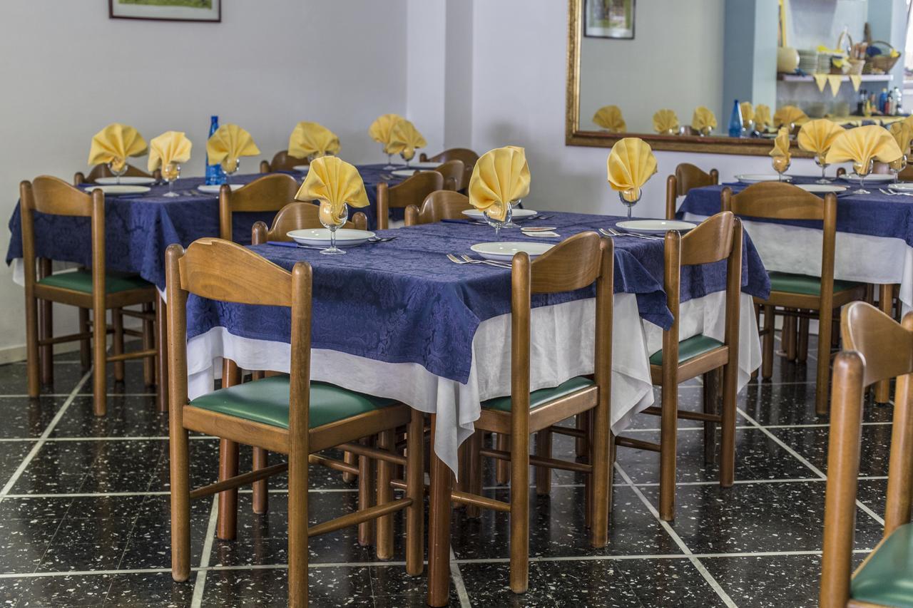 קאטוליקה Hotel Domus Mea מראה חיצוני תמונה