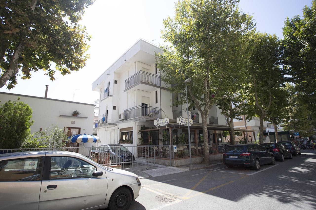 קאטוליקה Hotel Domus Mea מראה חיצוני תמונה